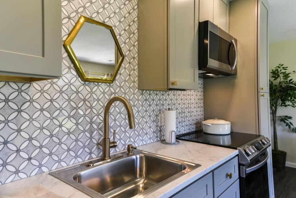 Sparkling Designer 3 Bed Suite By Taneycomo Branson Eksteriør bilde